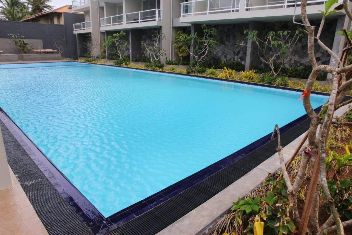 Apartamento Aqua Vista Uswetakeiyawa Exterior foto