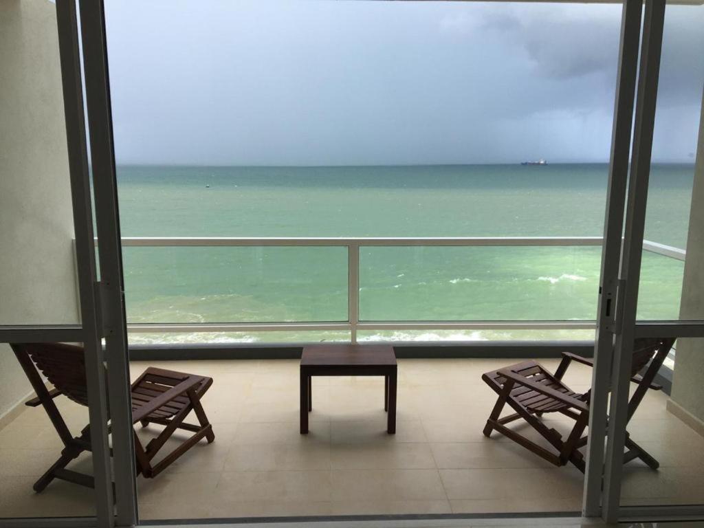 Apartamento Aqua Vista Uswetakeiyawa Exterior foto