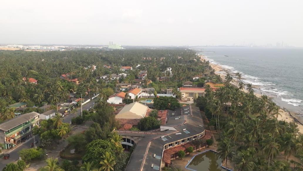 Apartamento Aqua Vista Uswetakeiyawa Exterior foto